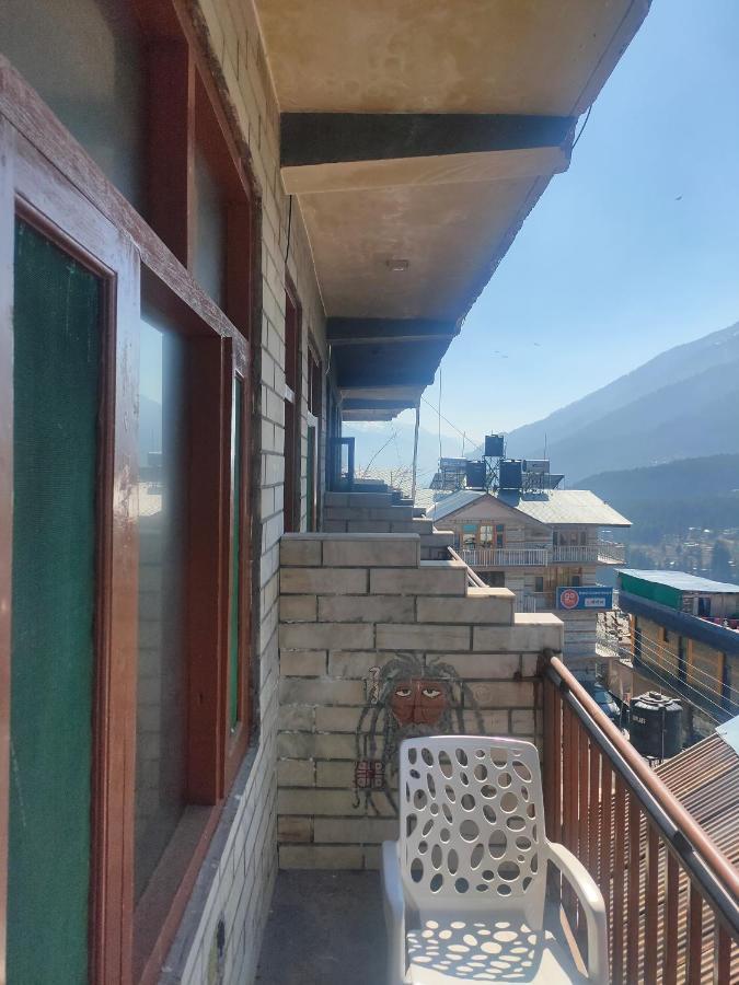 Roop Mountain Homestay Маналі Екстер'єр фото